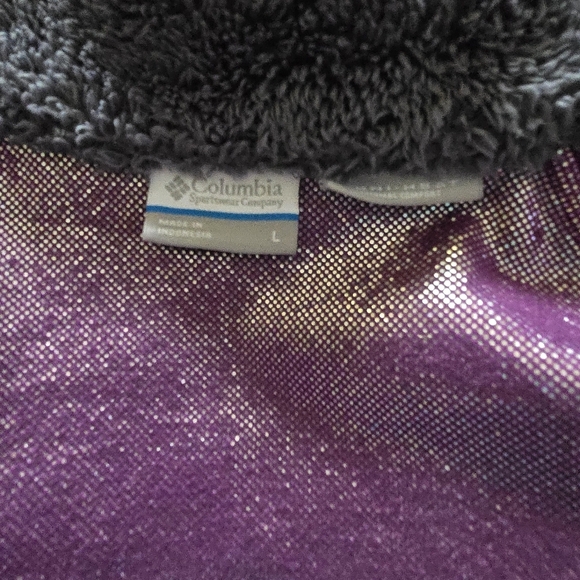 Columbia Women's Vibrant Purple Teddy Jacket - Picture 10 of 10